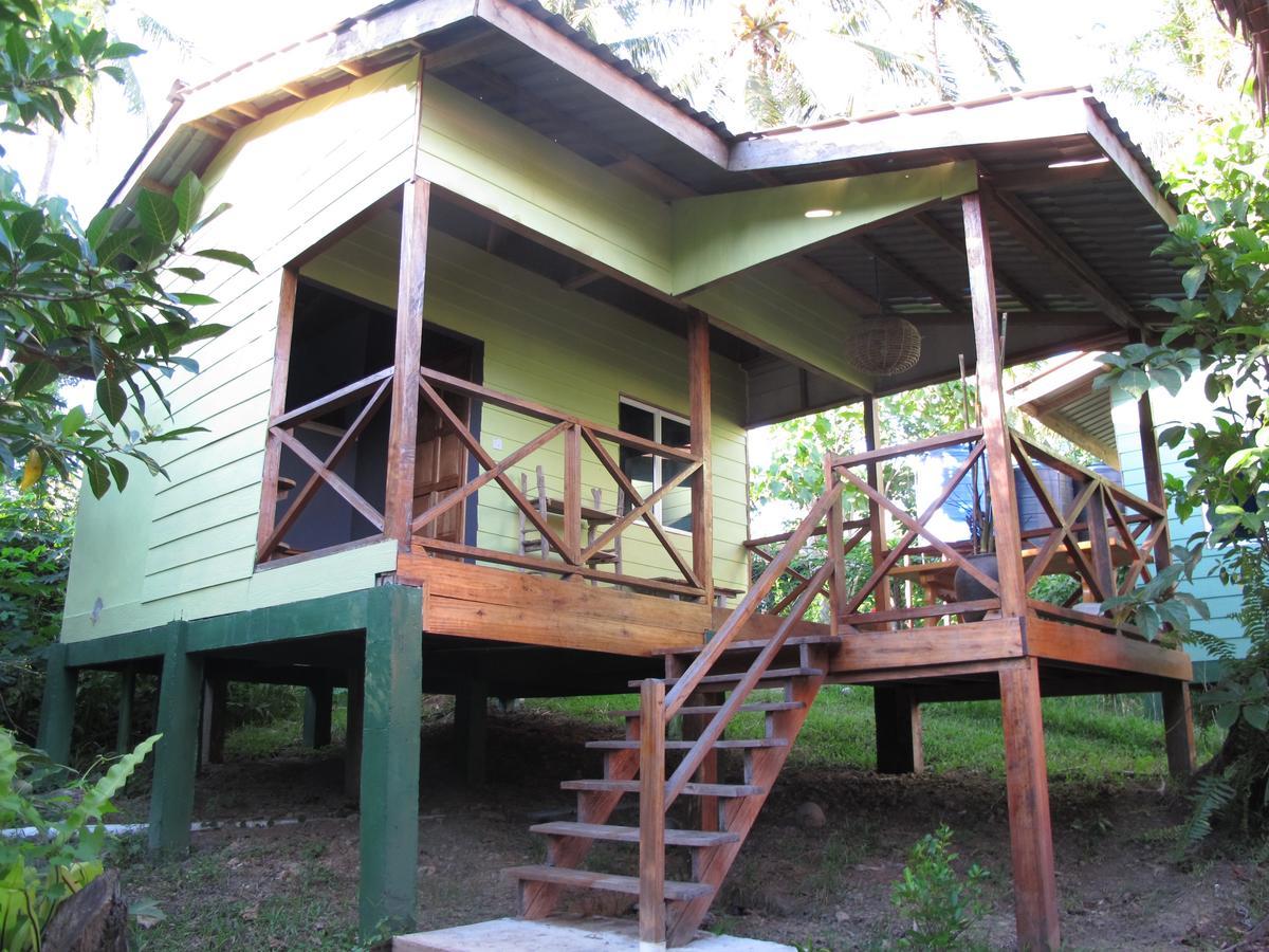 Tampat Do Aman Villa Kudat Eksteriør billede